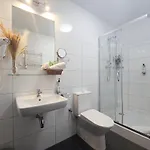 Hotel Lothus