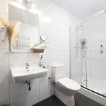 Hotel Lothus