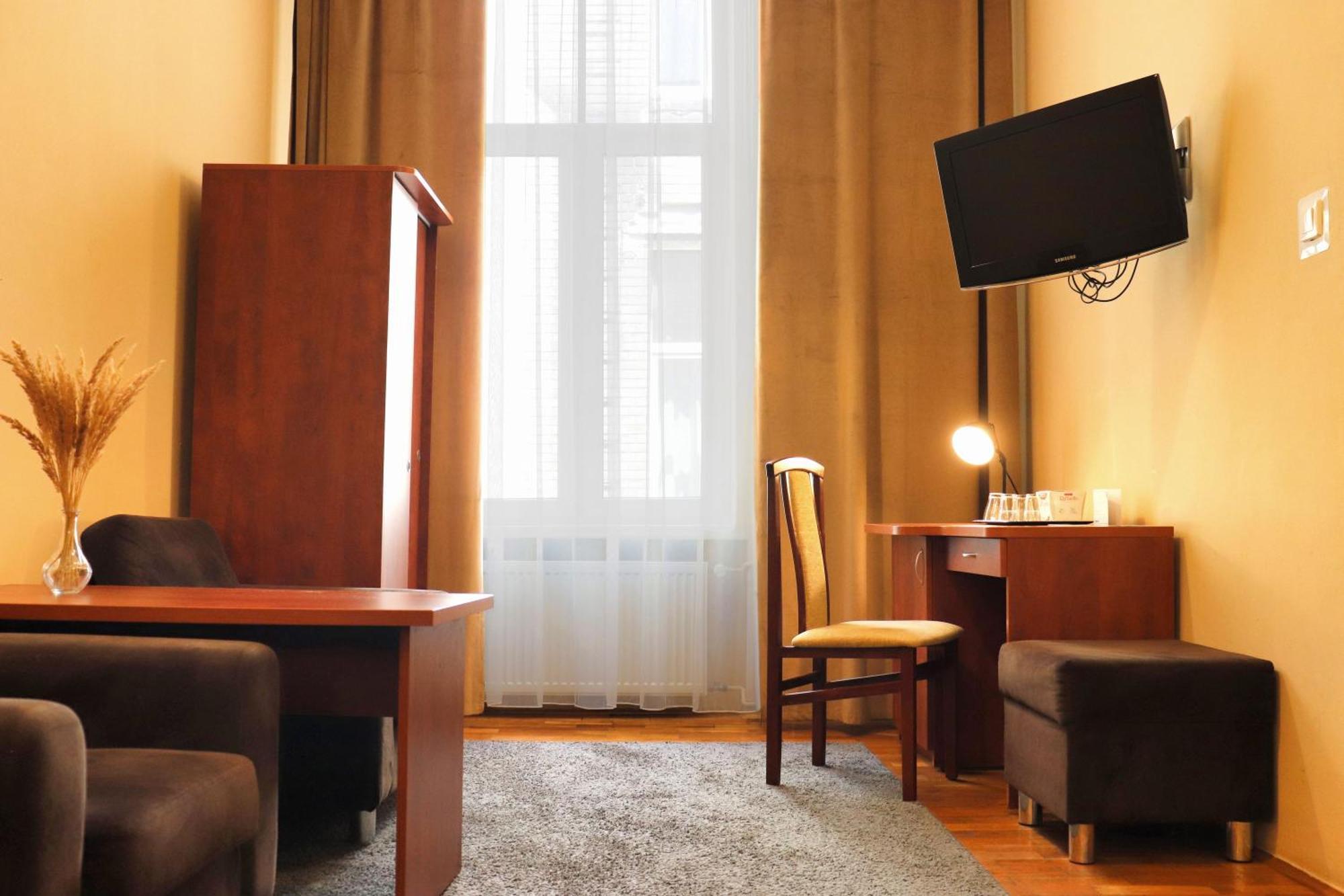 Hotel Lothus