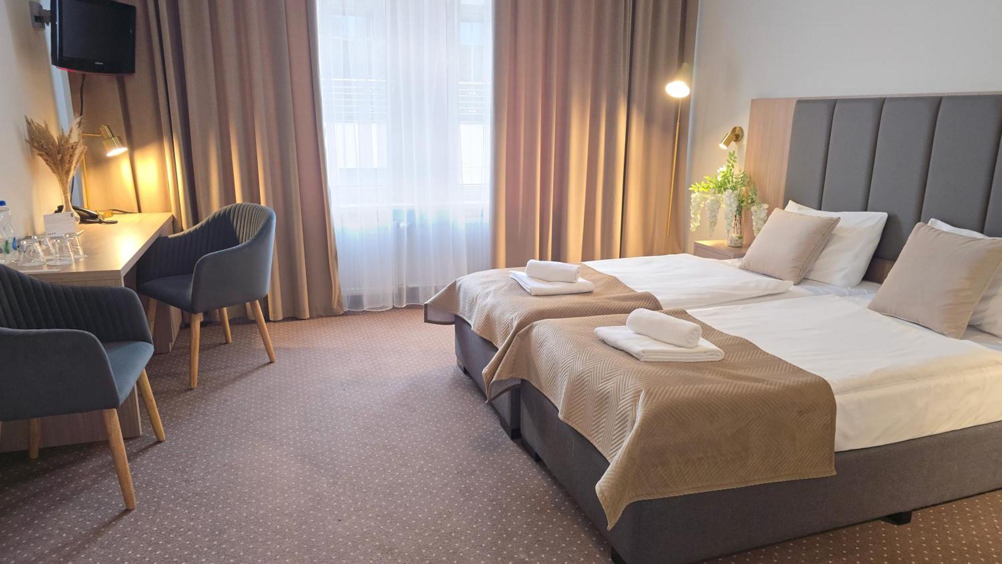 Hotel Lothus